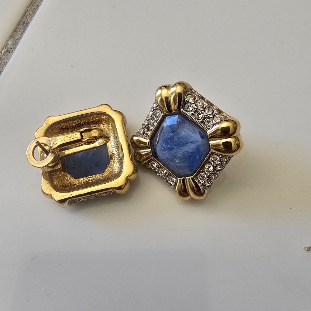 Elegant Gold and Blue Gemstone Earrings